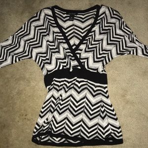 White House Black Market shirt xs